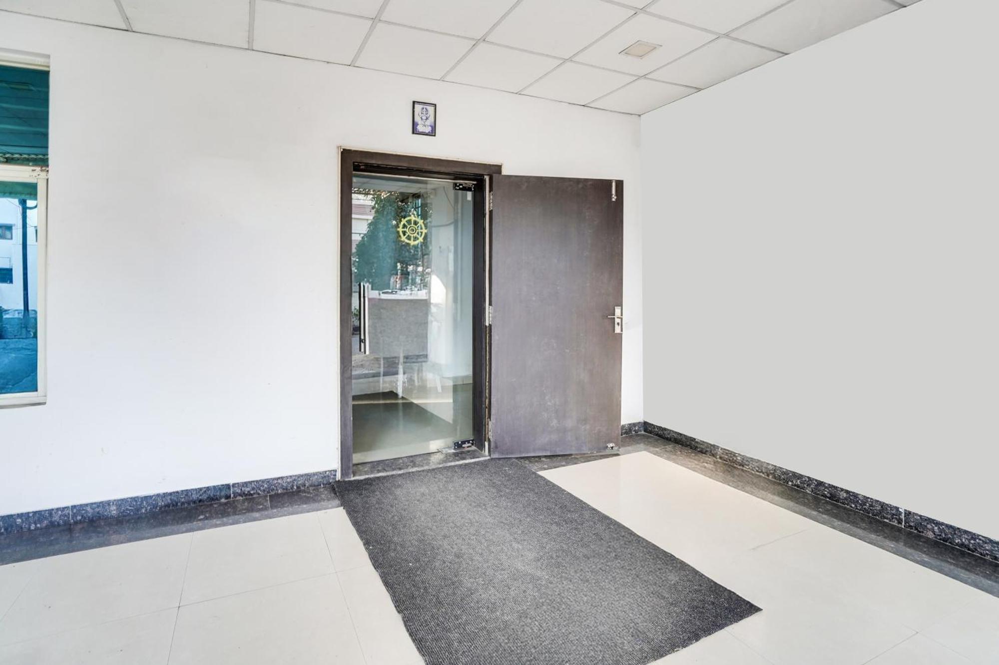 Hotel O Danish Nagar Hosangabad Rd Bhopal Eksteriør billede
